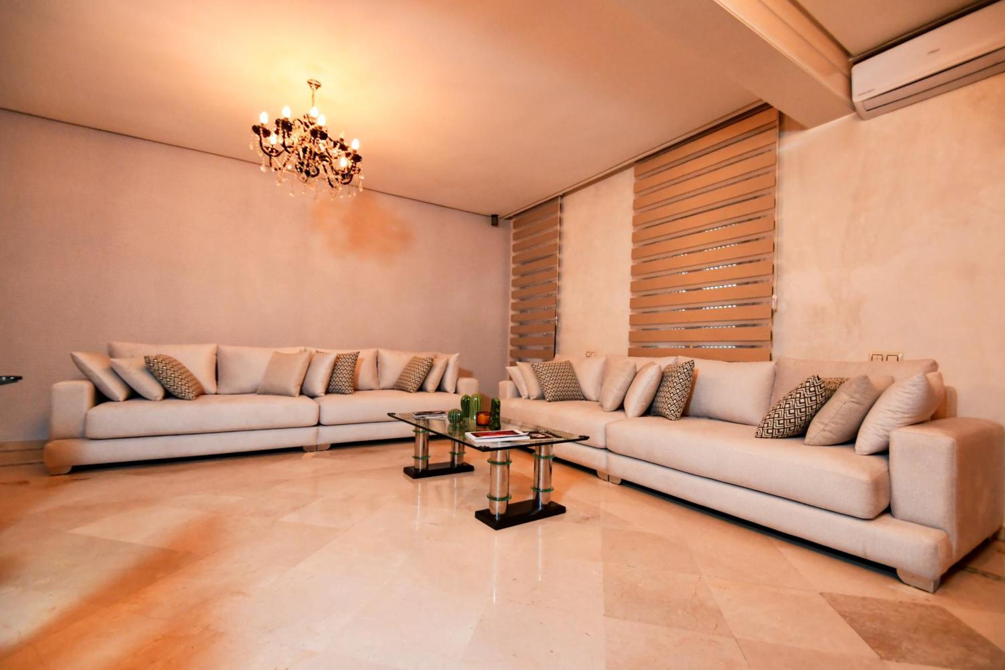 Appartement Haut Standing Gueliz Plaza Marrakesh Eksteriør billede
